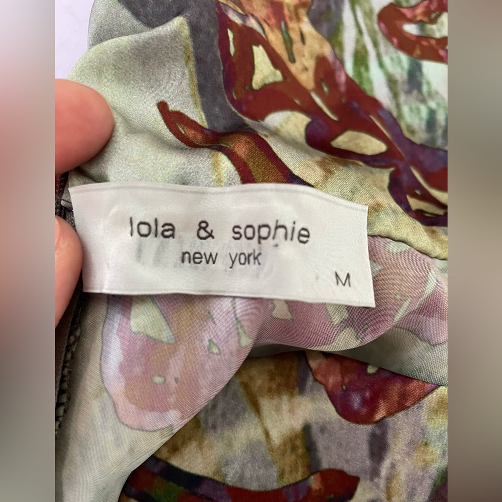Lola&Sophie sleeveless floral print top size M - Picture 4 of 6